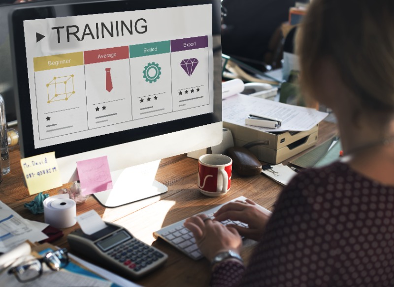 Employee online training