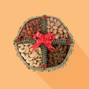 dry fruit box as a valentine's gift