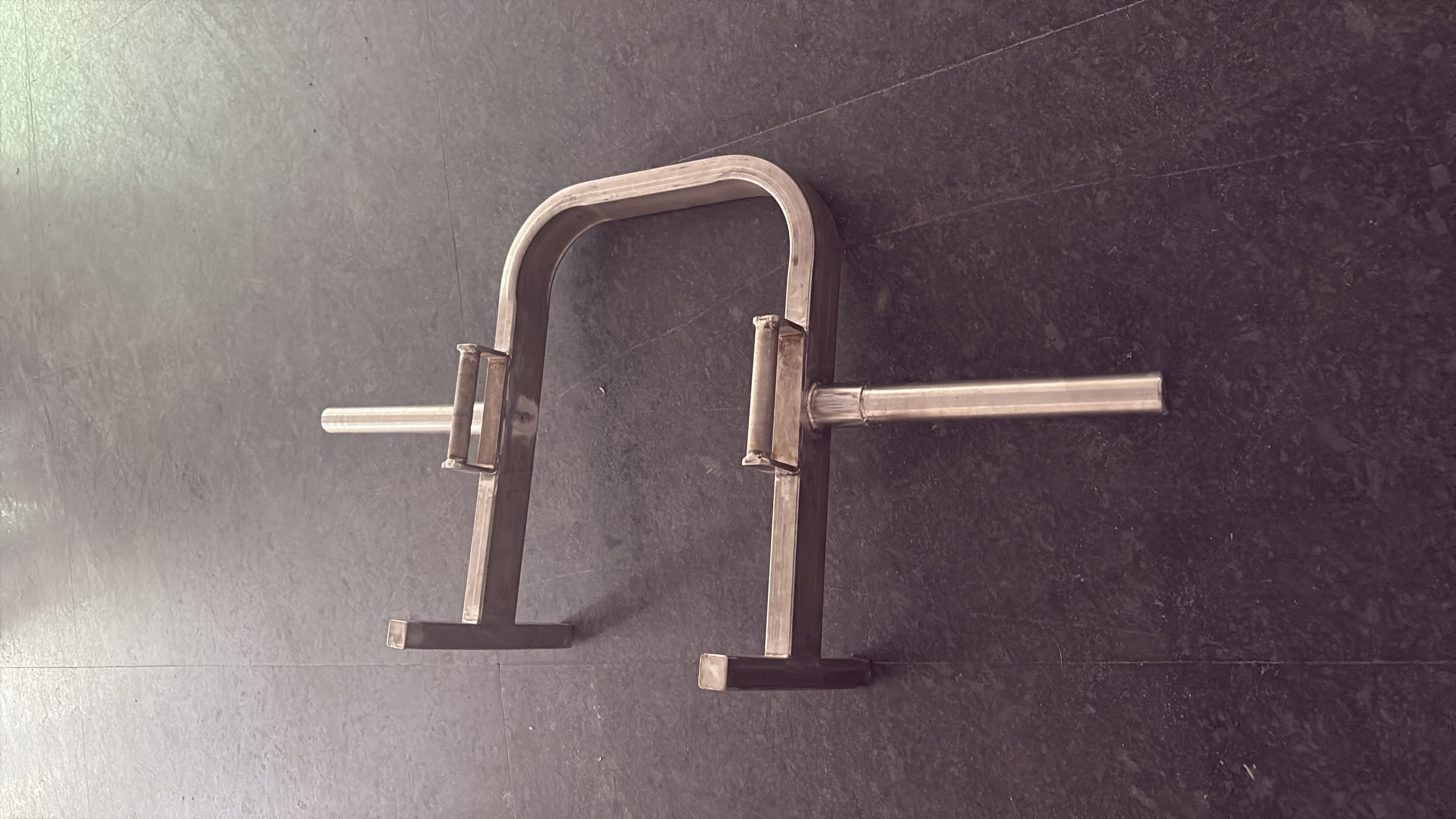 TRAP BAR : NEUTRAL GRIP FOR THE WIN 